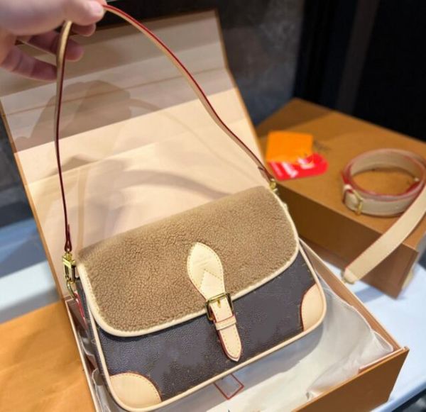 

handbag diane bags totes designer women crossbody shoulder purses wallet genuine leather monograms shell bag dianes luxury lint baguette clu