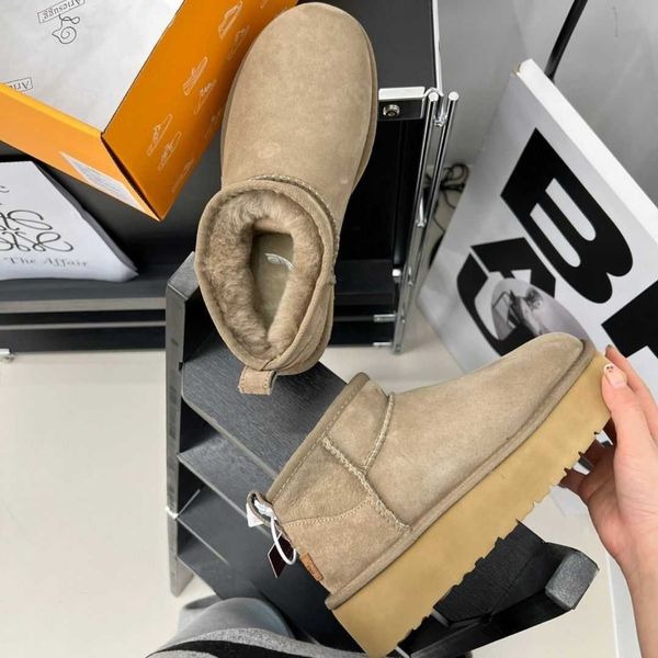 

ultra mini platform boot designer woman winter ankle australia snow boots thick bottom real leather warm fluffy booties with fur shoes 11, Black