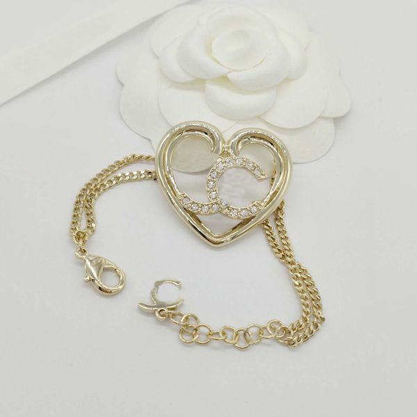 

luxury quality charm bracelet with diamond and heart shape hollow design in 18k gold plated have box stamp ps7431a, Golden;silver