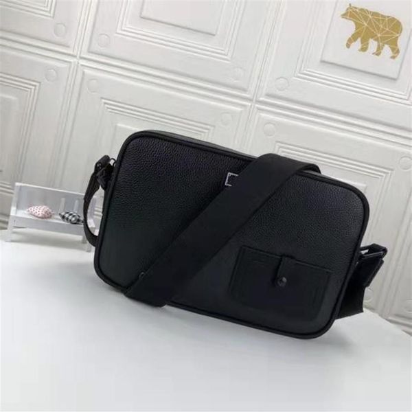 

postmans bag mens simple and comfortable backpack suitable for daily schoolbags classic fashion mailbags321b