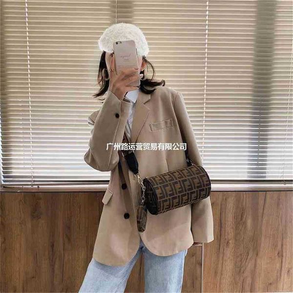 

autumn wide belt messenger red versatile barrel pillow2rxv 85% off online sales