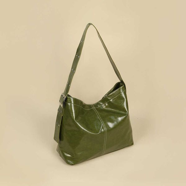 

oil wax leather bag womennet red fashion shoulder tidy high-capacity commuter female ins versatile bucket
