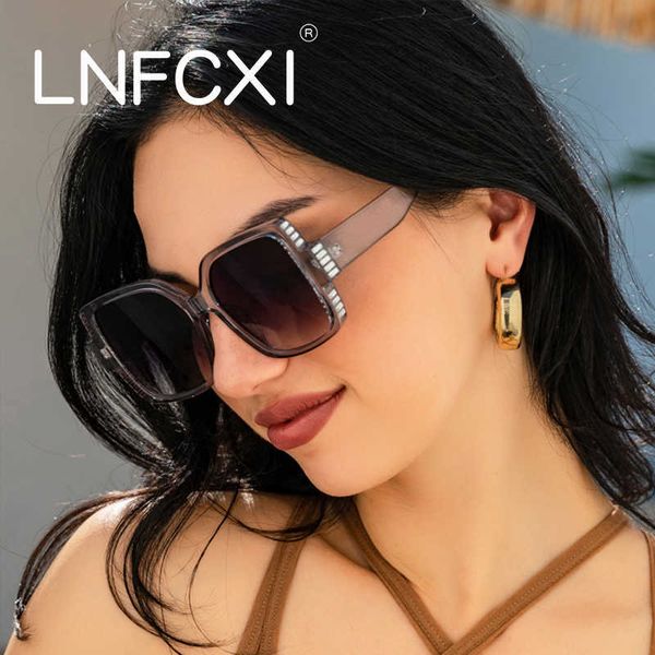 

lnfcxi retro square diamond women men sunglasses vintage 2022 new trending sun glasse fashion mirror eyewear shades uv400 1219, White;black