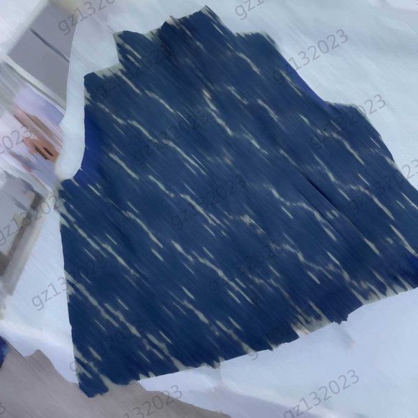 

puffer coat womens down parkas letter jacquard high-necked sleeveless short winter coats denim fabrics fold wear warm jacket style women clo, Black