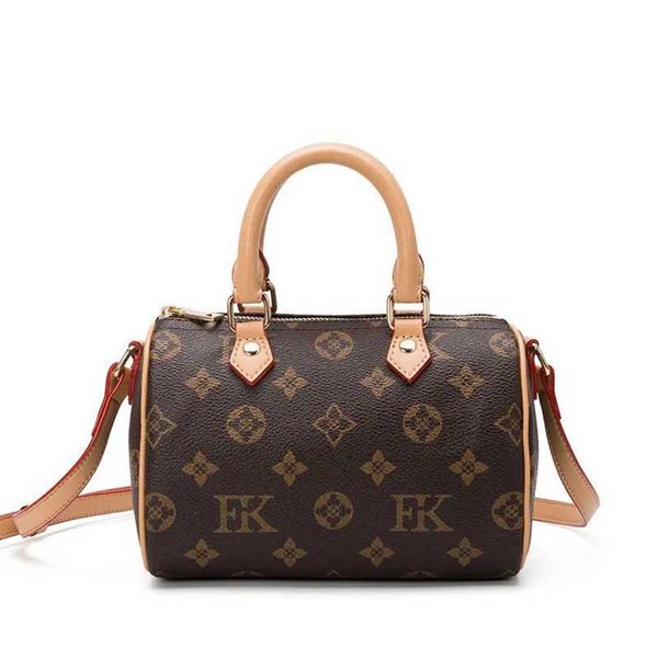 

new designer leather boston pillow cross-body bag light luxury mini bag