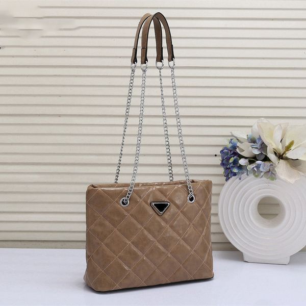 

designer fashion classic design messenger bag fashion diamond plaid armpit chain shoulder bag