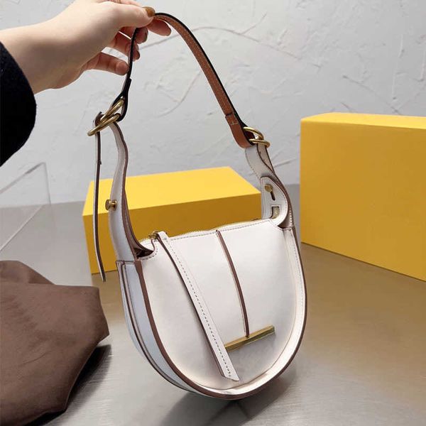 

tos hobo designer bag womens underarm bag luxurys handbags chain crossbody purse design shoulder bags wallet pouch baguette 230821