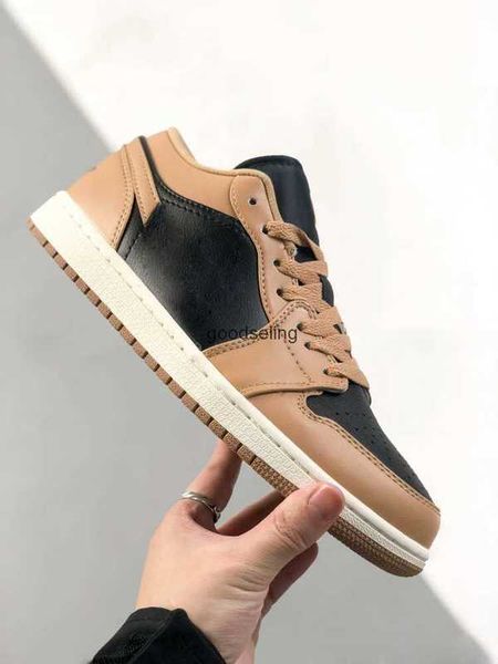 

with desert 1s low basketball shoes men women black sneaker
