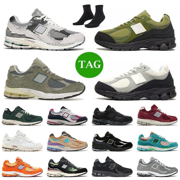 

2002r men women outdoor running shoes protection pack rain cloud grey camo water be the guide year of the ox bb2002r sports trainers designe, White;red
