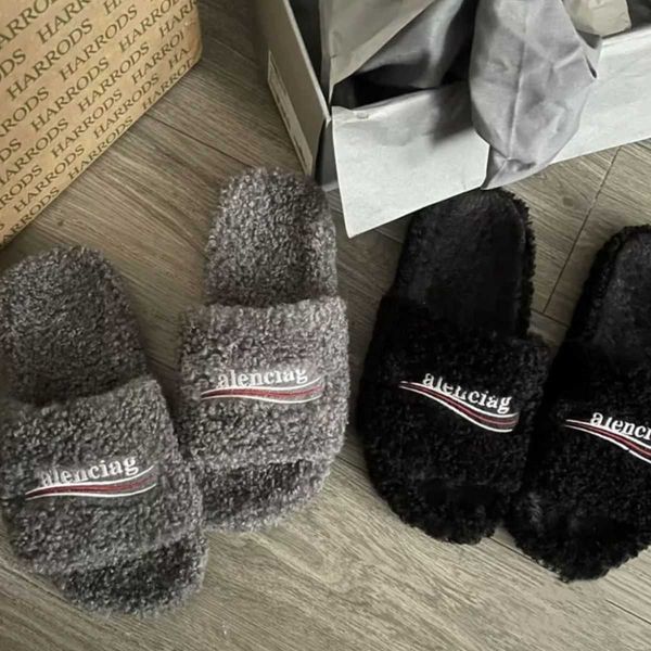 

luxury pairs winter men cartoon slippers l bedroom fashion lazy black white letter women designer shoes flat lady keep warm wool flops balen