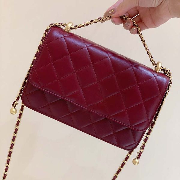 

shoulder luxurys designers bag leather canvas handbags classic letter chain crossbody bags handbag exclusive fashion for bright red women is