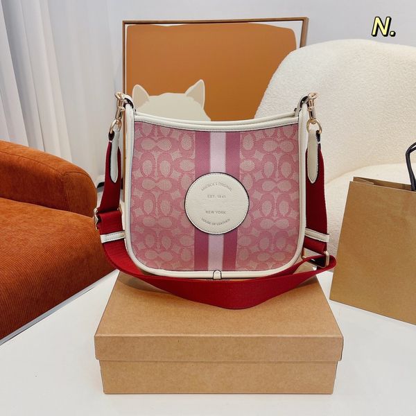 

2022 chief designer new one shoulder handbag new vegetable basket mc super practical pure hand sewn products