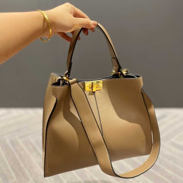 

designer fdi bags 2022 new women's bag f large capacity one shoulder 30cm