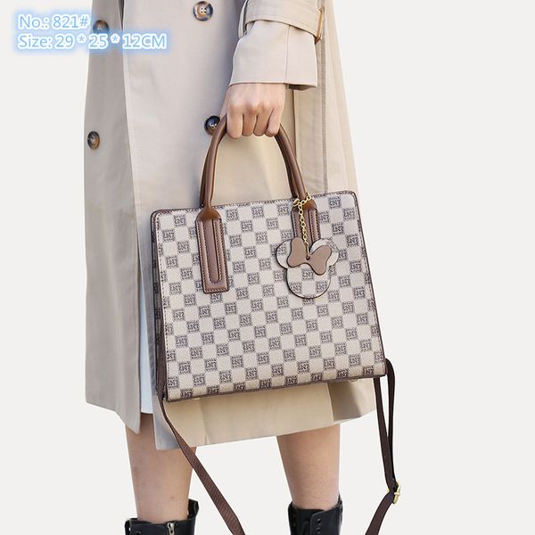 

Outlet factory shoulder bags with 3 elegant colors three layers of leather fashion handbag large-capacity plaid tote bag Joker retro printed handbags 821#, Grey