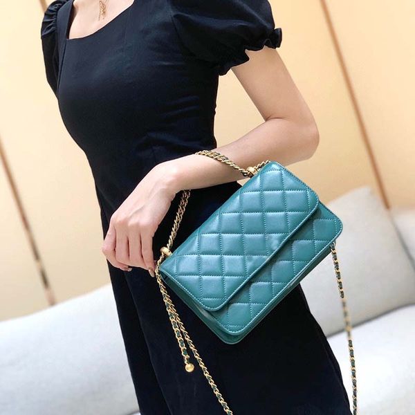 

2022 classic luxury designer handbag pochette felicie bag shopping vacation shoulder bags flip wallet zip pocket gold hardware fashion lette