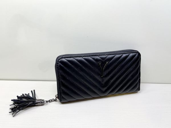 

classic womens leather wallet designer purse credit card holder fashion tassels long wallets carry around women pocket buckle money coins pu, Red;black