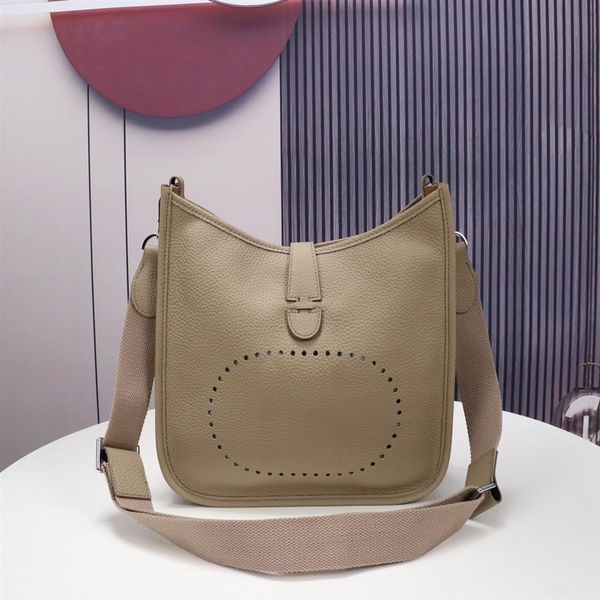 

2021luxury designers shoulder bag genuine leather pure cowhide clutch backpack handbags girl crossbody purses size 28cm 18cm335f