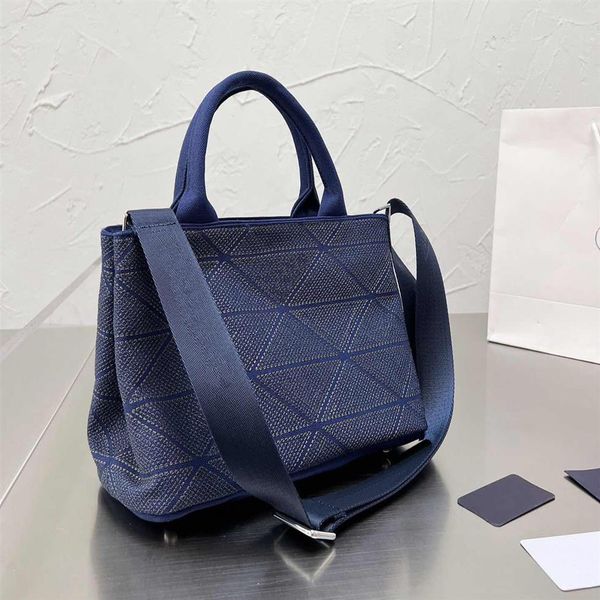 

handbag designer canvas shoulder bag fashion classic style shopping bag spring and summer female cross body bags2103