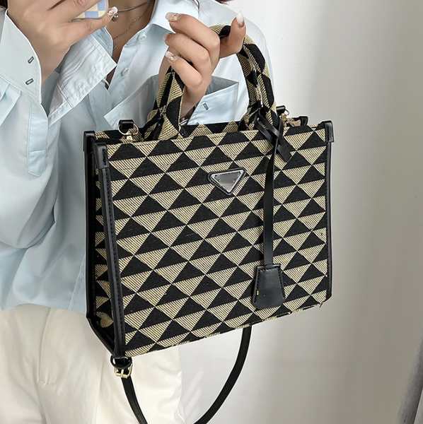 

totes bag women designer bag triangle portable shoulder female bags