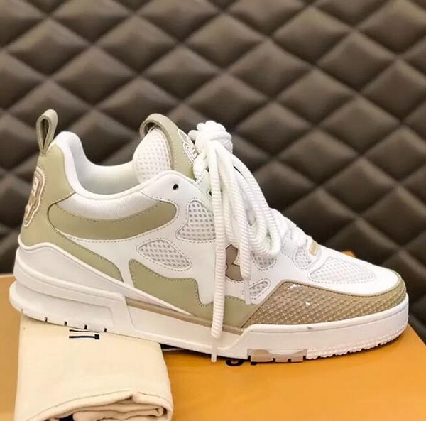 

classic floral new men's sneakers walking shoes fashion trend bevel designer joker outdoor driving airport casual bread shoes, Black