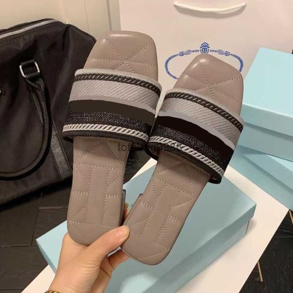 

woman embroidered fabric slides slippers black beige multicolor embroidery mules womens home flip flops casual sandals summer leather
