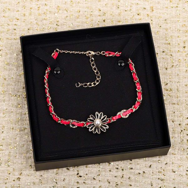 

2023 luxury quality charm pendant necklace with diamond and genuine leather in black red color have box stamp ps7459a, Silver