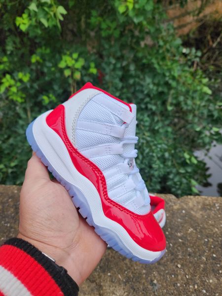 

11s kid shoes raging bull red suede cherry red blue midnight navy velvet concord bred basketball kids baby 11 toddler sneakers, Black