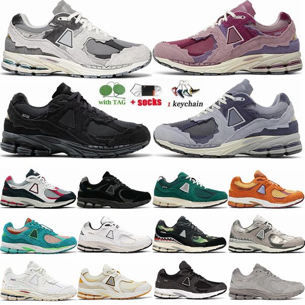 

2002r b2002r casual shoes mens women luxury shoe triple s black white protection pack pink rain cloud phantom sea salt sail designer bowling