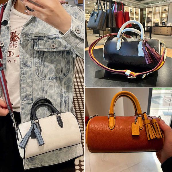 

shoulder bags 2022 designer new women's bag lacey crossbody cylinder glacier white varsity college style pen holder shoulder