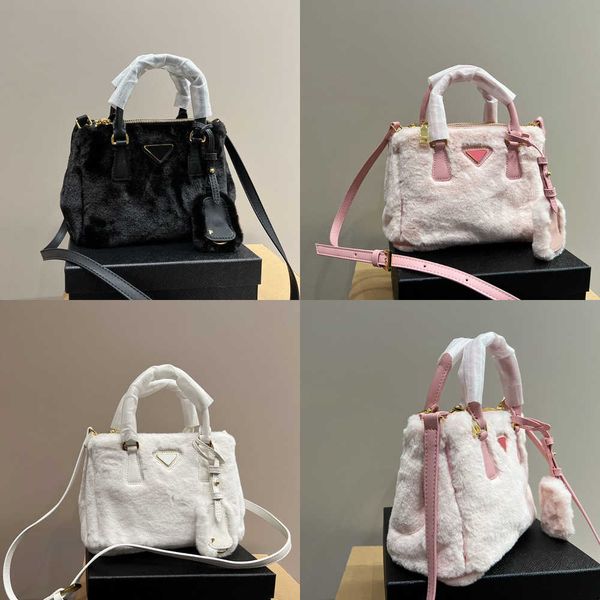 

totes bag luxury bag designer tote handbags women shopping large shoulder bags fashion fluffy crossbody pink purses 221223