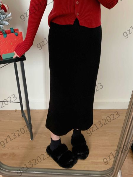

womens skirt fashion solid color high-waisted slim skirts mid-calf fashion simple joker short skirt designer brand women clothing, Black