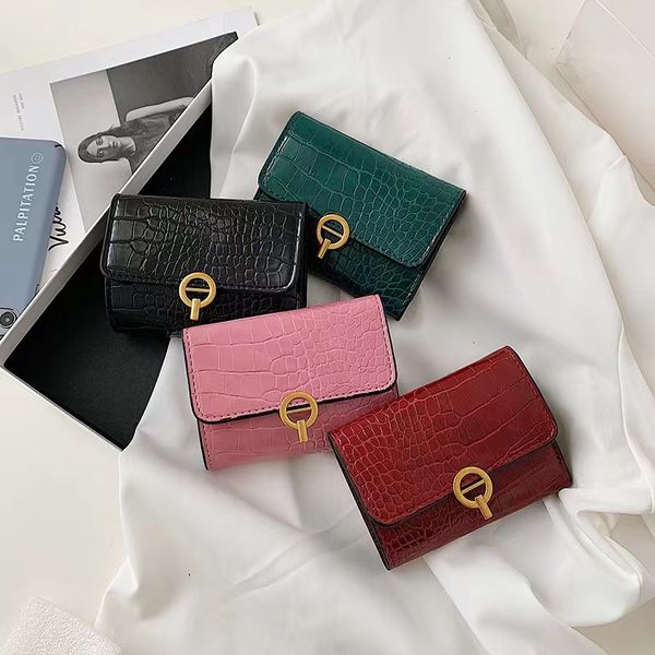 

fashion compact card bag women's fashion new retro style crocodile purse short simple purses, Red;black