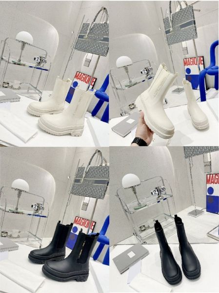 

2023 new tire chelsea platform boots designer shoes wave colored rubber outsole elastic webbing outdoor martin ankle luxury women boot, Black