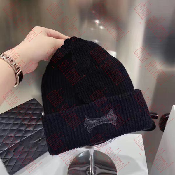

designer hat knitting winter cashmere letter casual outdoor wool hat warm four colors fashion brand heart, Blue;gray