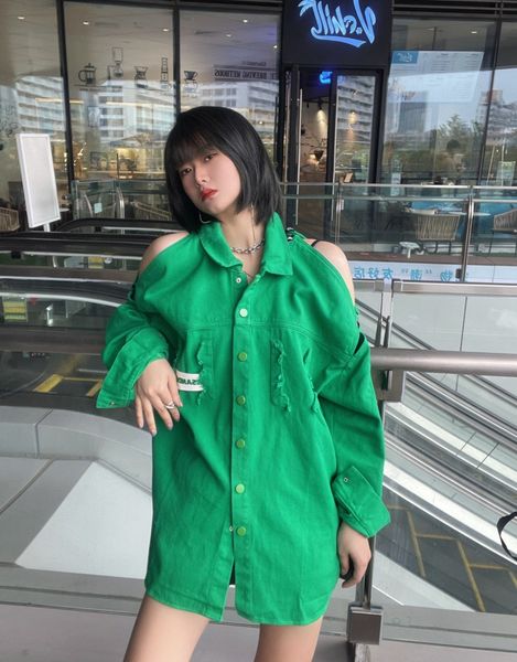 

designer tide green white chest letter laminated print short sleeve high street loose oversize casual t-shirt cashmere knitting cardigan me, White;black