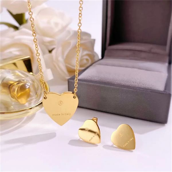 

fashion charm heart shaped necklace designer jewelry set pendant necklaces stud earring gold silver stainless steel necklace link chain wome, Golden;silver