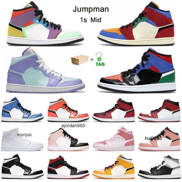 

2023 jumpman 1s mid basketball shoes 1 mens trainers white shadow smoke grey ice cream university blue gym red womens outdoor sneakers with, Black
