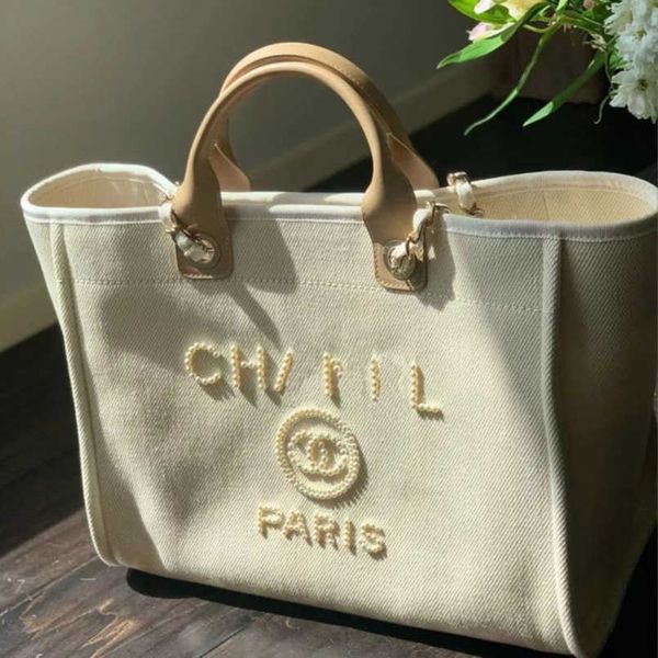 

luxury fashion women's evening bags ch brand canvas handbag classic beach hand bag designer female backpack large capacity small packs