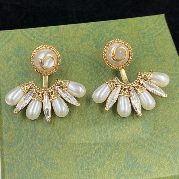 

white flower shape charm earrings rhinestone pearl bronze plated edge luxury earrings designer for woman wedding party fashion brand aretes, Golden