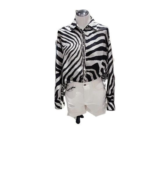 

italian spring and summer new style silk zebra pattern shirt is fashionable for both men and women, White
