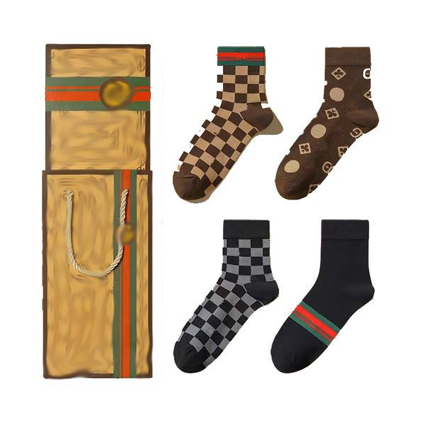 

2023 men women socks cotton letter printed sock designer luxury stocking comfortable 4 pairs together with box black khaki fashion breathabl