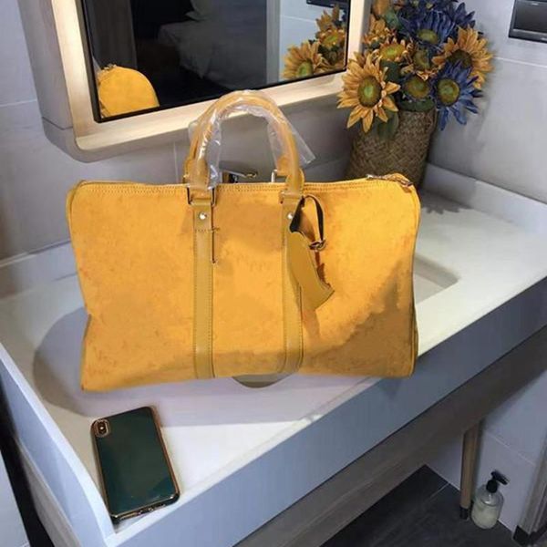 

designers bags handbags backpack sports gym travel messenger male high-capacity short-distance travel bag trend letter single handbagg