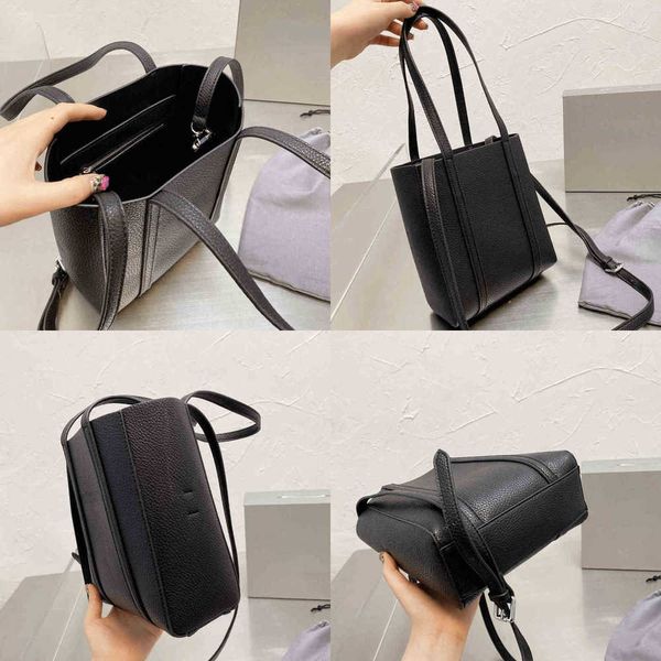 

evening bags totes tote handbag for women high-quality shopping plain fashion messenger shoulder retro leather designer lady wallet 1028