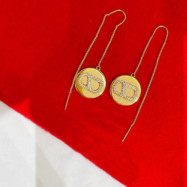 

gold copper coin v letter inlay earrings hoop & huggie women exquisite simple anti allergy ear studs ear threads designer jewelry wedding fe, Golden;silver