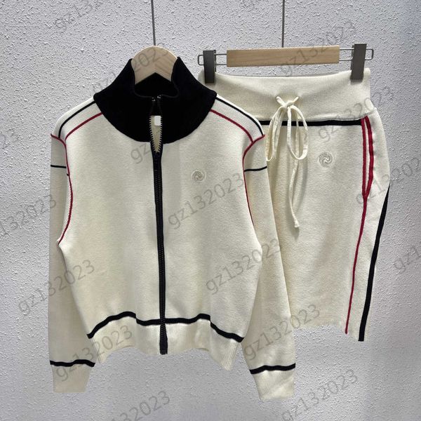 

designer two pieces dress color matching stand collar striped zipper opening short knit cardigan elastic waist drawstring slimming skirt wom, White