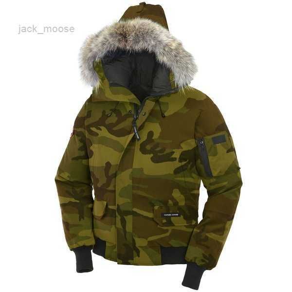 

canada winter men parka camouflage chilliwack bomber outerwear fur hooded fourrure manteaus goose down jacket coyote collar coat hiver 1 o6s, Black
