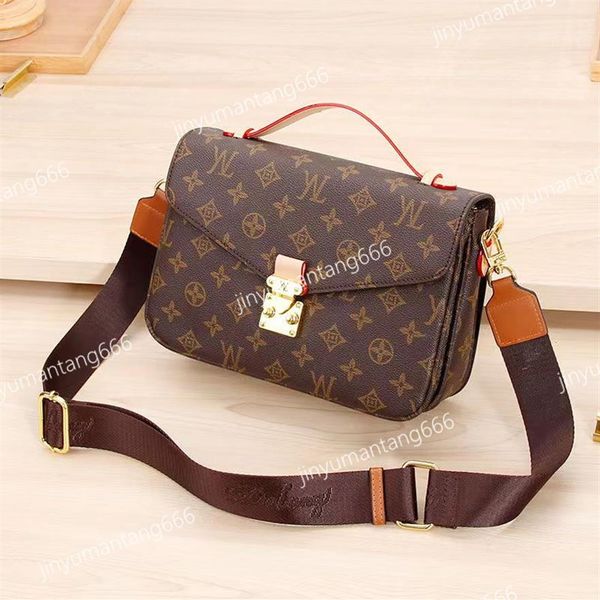 

luxurys bag designers women handbag messenger oxidizing leather elegant shoulder viutonitys bags crossbody shopping tote 2022304o