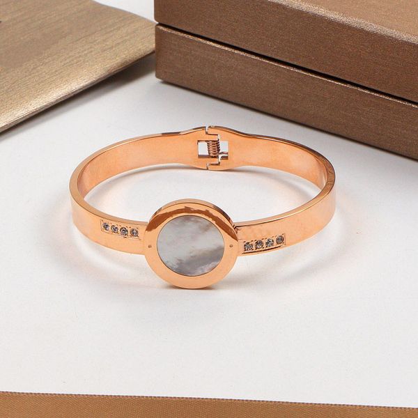 

luxury designer white shell bangles gold plating women bangle for fashion bracelet jewelry gifts for womens, Black