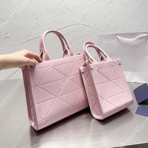 

totes prabag rhombus vegetable basket bags triangle label tote bag womens designers bag designer cross body handbag purse 22112566