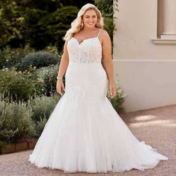 

stylish plus size wedding dresses mermaid bridal gowns lace spaghetti straps neckline sweep train tulle vestidos de novia, White